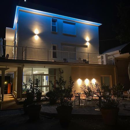 Acquaviva Experience B&B サン·ヴィンチェンツォ エクステリア 写真